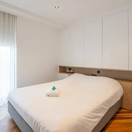 Dunvegan - Centre Luxurious For 5 Apartment