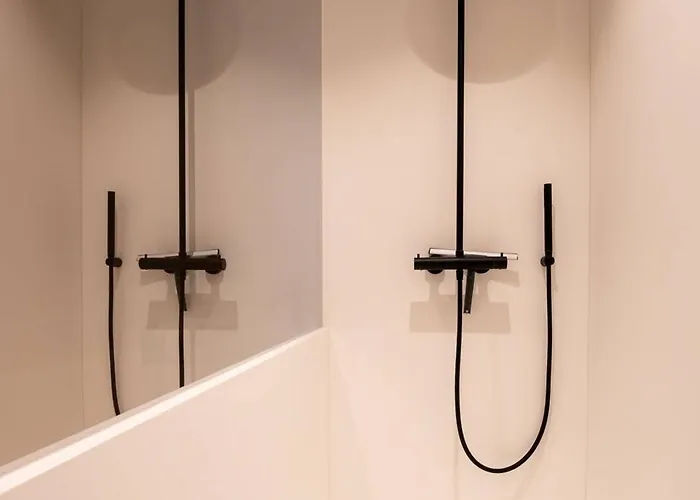 Apartment Dunvegan - Centre Luxurious For 5 *